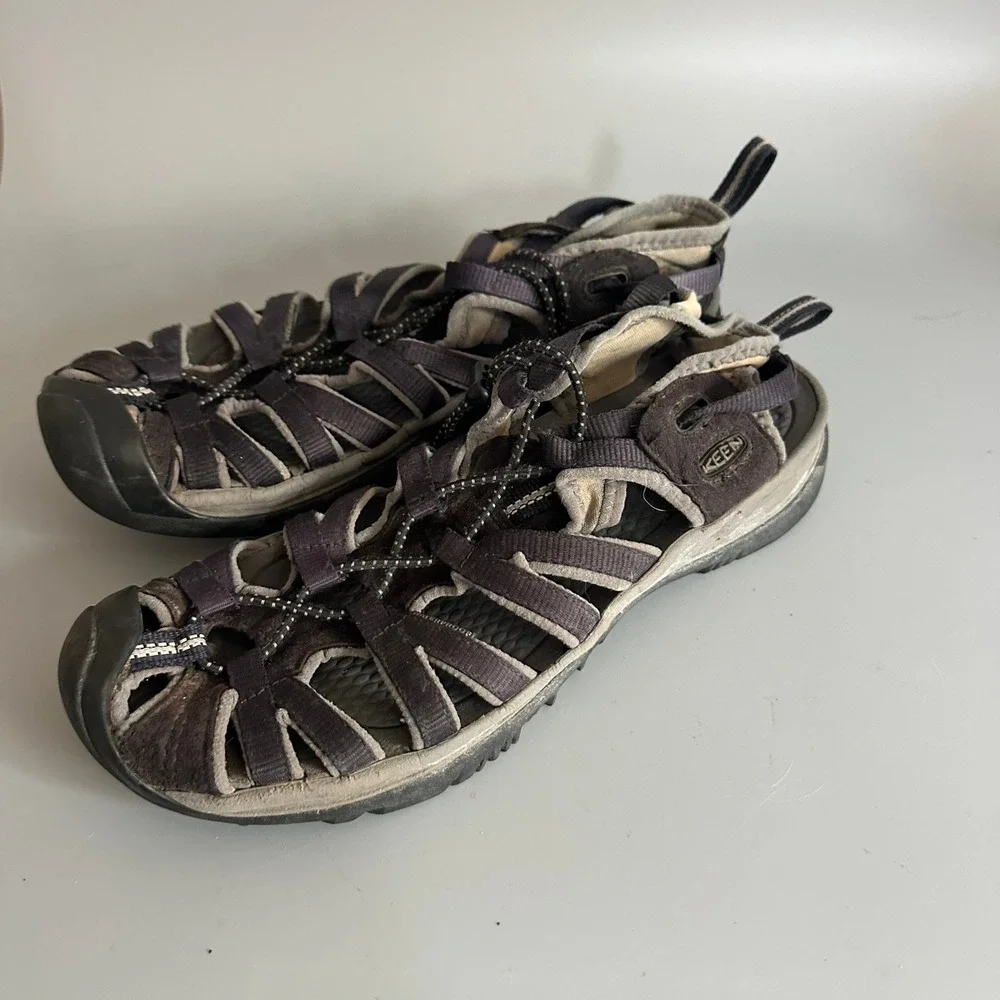 KEEN Whisper Sandals Mens 9.5 Brown Black Waterproof Hiking Water Shoes
